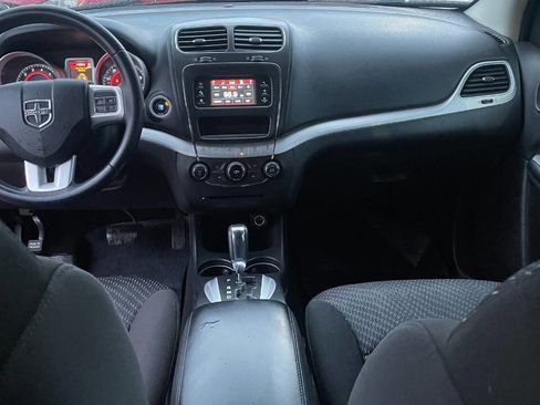 Used 2016 Dodge Journey SE image 12