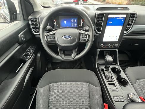 Used 2024 Ford Ranger XL w/ Trailer Tow Package image 24