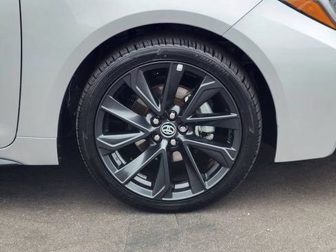 Used 2024 Toyota Corolla XSE FWD image 29