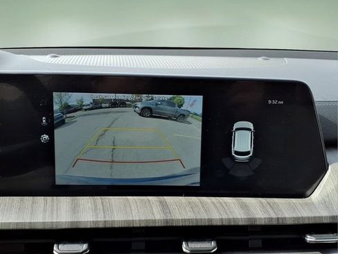 Used 2024 Kia Telluride EX w/ EX Captain's Chair Package FWD image 21