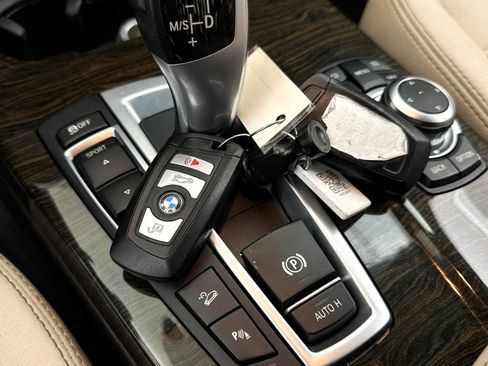 Used 2013 BMW X3 xDrive28i AWD/4WD image 35