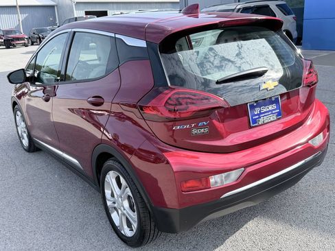 Used 2020 Chevrolet Bolt LT FWD image 7