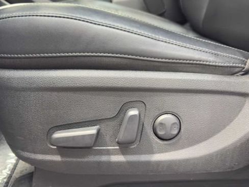 Used 2023 Kia Telluride S FWD image 24