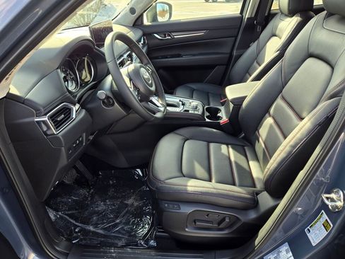New 2025 MAZDA CX-5 Carbon Edition image 17
