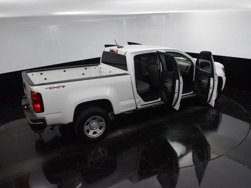 Used 2022 Chevrolet Colorado W/T w/ WT Convenience Package image 39