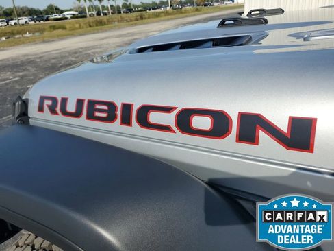 Used 2023 Jeep Gladiator Rubicon w/ LED Lighting Group image 42