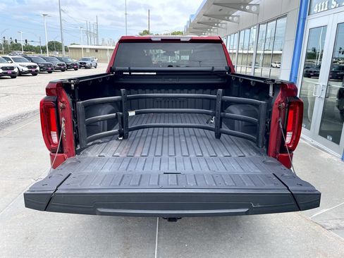 Used 2024 GMC Sierra 1500 SLT w/ SLT Premium Package AWD/4WD image 9