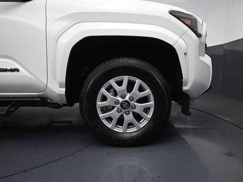 Used 2025 Toyota Tacoma SR5 RWD image 5