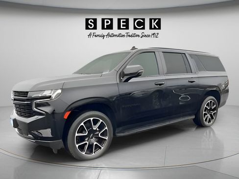Used 2024 Chevrolet Suburban RST w/ Luxury Package AWD/4WD image 1