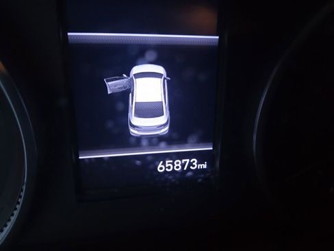 Used 2020 Hyundai Elantra SE image 13