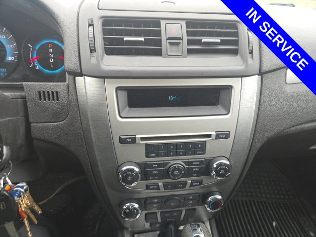 Used 2012 Ford Fusion SE FWD image 9