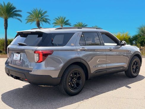 Used 2022 Ford Explorer Timberline AWD/4WD image 5