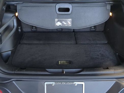 Used 2014 Jeep Cherokee Latitude w/ Comfort/Convenience Group FWD image 39
