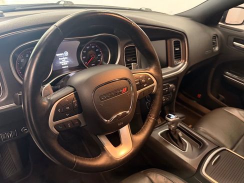 Used 2016 Dodge Charger SXT w/ AWD Plus Group image 18
