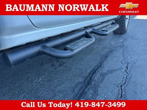 Used 2018 Chevrolet Silverado 1500 LT w/ All Star Edition image 28