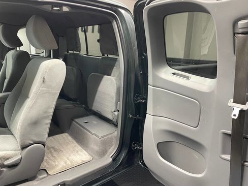 Used 2010 Toyota Tacoma 4x4 Access Cab image 18