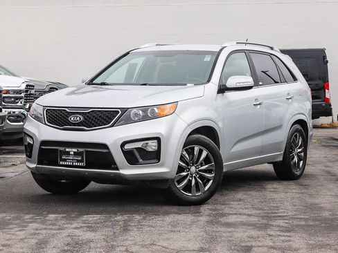 Used 2012 Kia Sorento SX FWD image 1