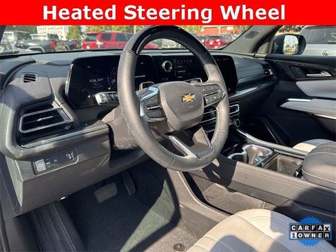 Used 2024 Chevrolet Traverse RS image 13