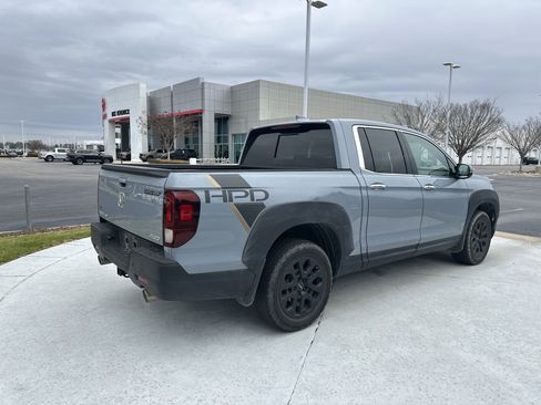 Used 2022 Honda Ridgeline RTL-E image 10