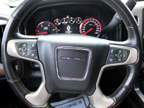 Used 2015 GMC Sierra 3500 Denali image 28