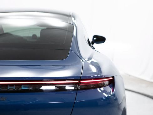 Certified 2024 Porsche Taycan GTS AWD/4WD image 21
