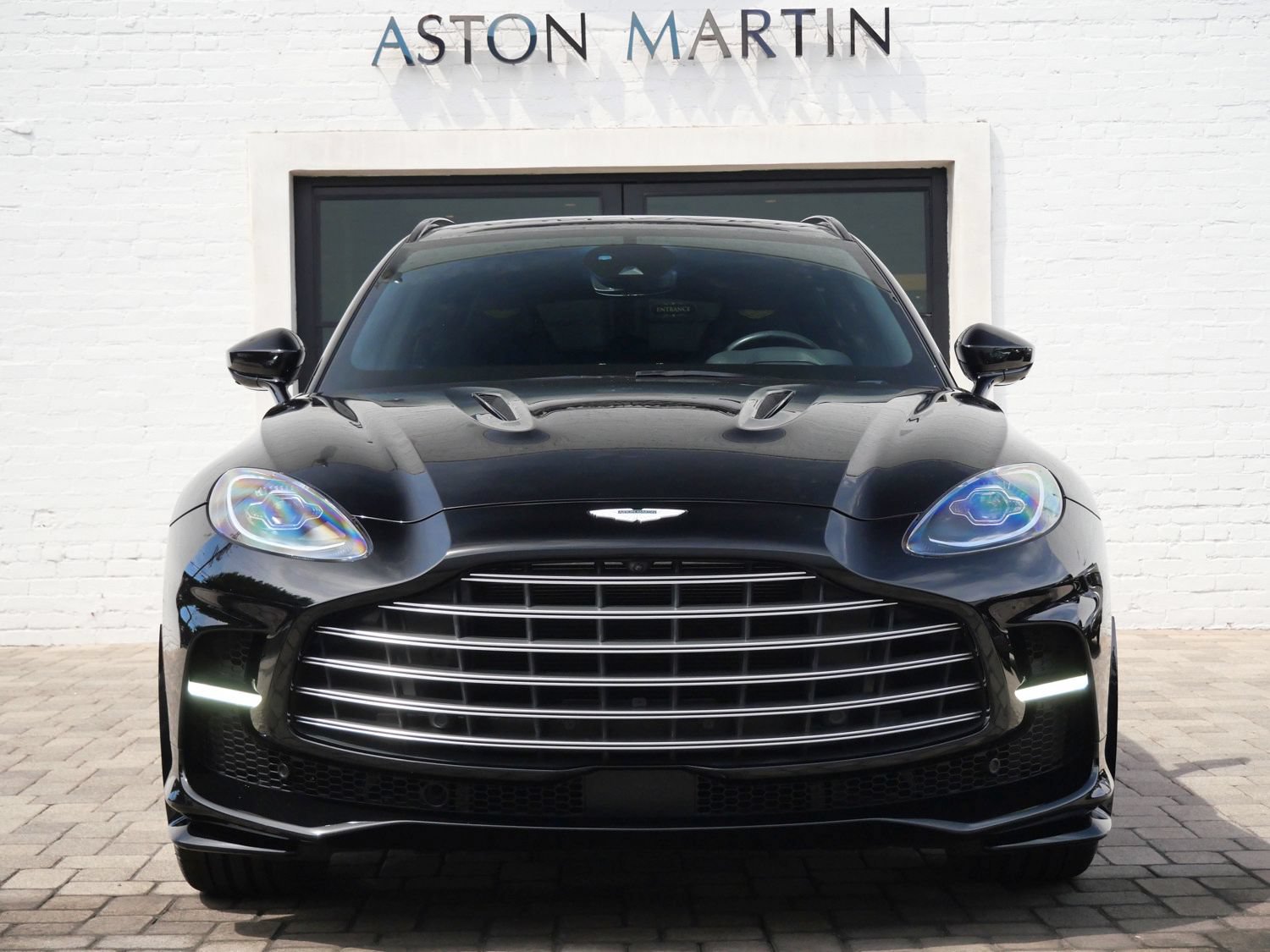 Used 2023 Aston Martin DBX 707 AWD/4WD image 7