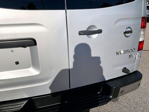 Used 2019 Nissan NV 3500 SV w/ Navigation Package RWD image 26
