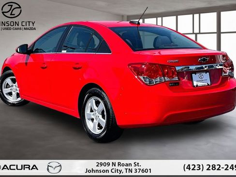 Used 2015 Chevrolet Cruze LT FWD image 13