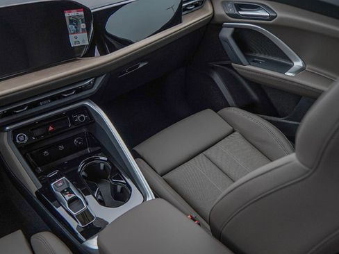 New 2025 Audi Q5 Premium Plus image 20