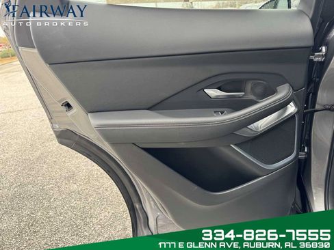 Used 2021 Jaguar E-PACE 300 Sport image 28