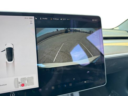 Used 2023 Tesla Model 3 Standard Range image 13