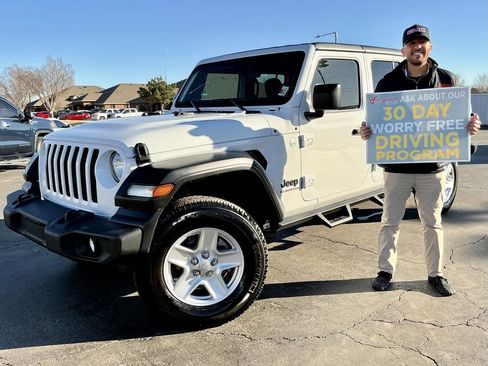 Used 2020 Jeep Gladiator Sport w/ Quick Order Package 24S image 1