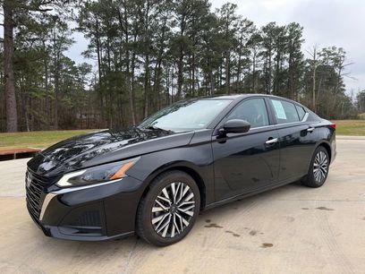 Used 2024 Nissan Altima 2.5 SV