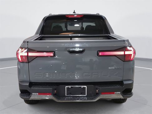 Certified 2024 Hyundai Santa Cruz Limited image 6