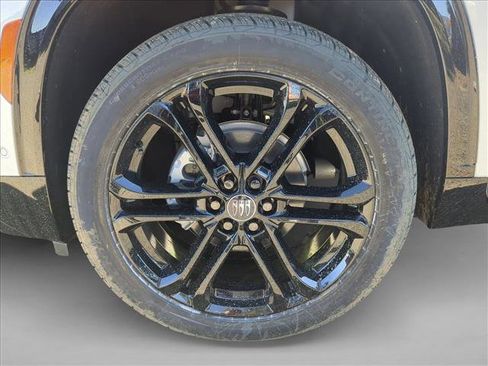 New 2026 Buick Enclave Sport Touring w/ Super Cruise Package image 10