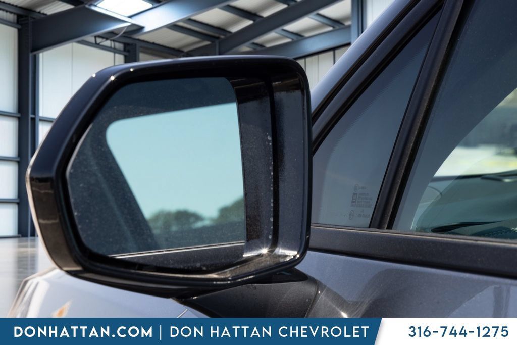 New 2025 Chevrolet Blazer LT w/ Convenience Package FWD image 24