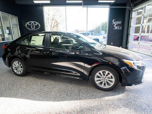 New 2026 Toyota Corolla LE w/ LE Premium Package image 5