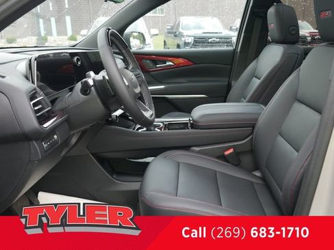 New 2026 Chevrolet Traverse Z71 w/ Enhanced Driving Package AWD/4WD image 38