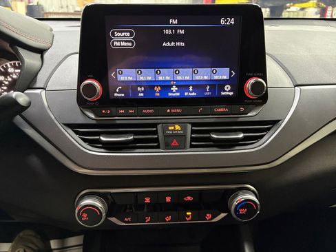 Used 2023 Nissan Altima 2.5 SR image 29