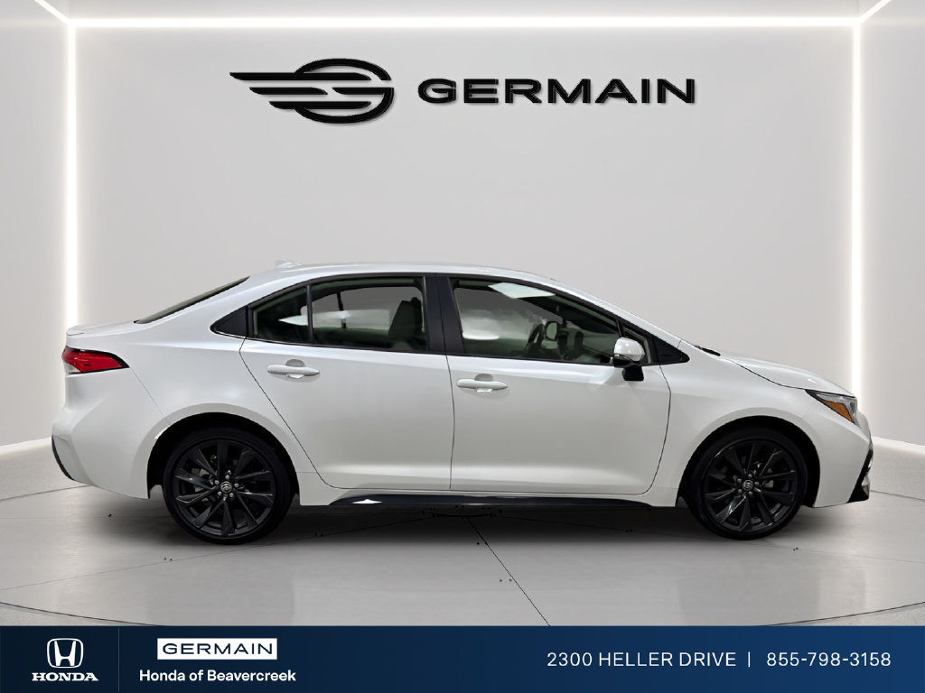 Used 2026 Toyota Corolla SE FWD image 9