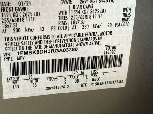 Used 2024 Ford Explorer XLT w/ Equipment Group 202A image 30