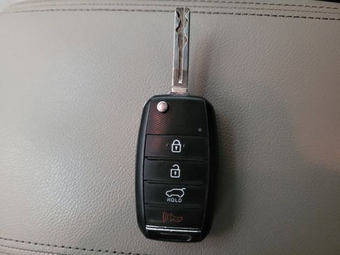 Used 2020 Kia Sportage LX w/ LX Popular Package FWD image 32