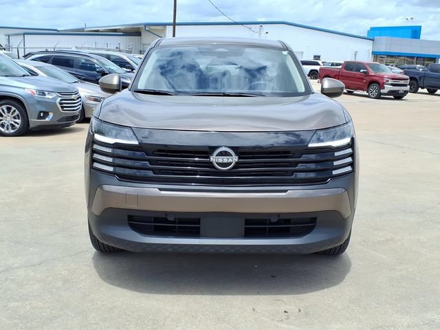 Used 2025 Nissan Kicks SV FWD image 2