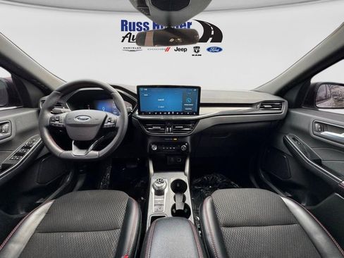 Used 2025 Ford Escape ST-Line w/ Tech Pack #1 AWD/4WD image 15