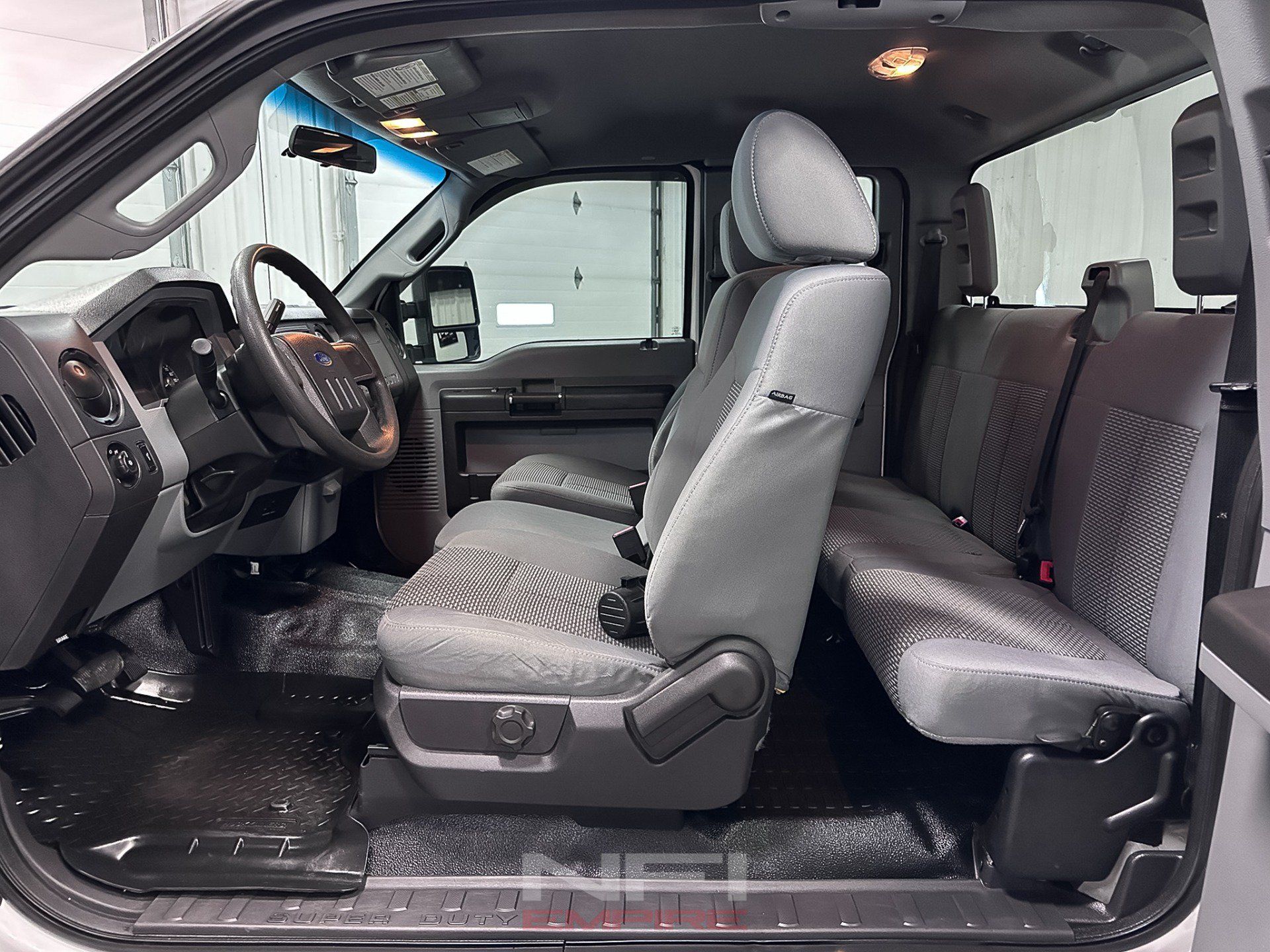 Used 2015 Ford F350 XL w/ Power Equipment Group AWD/4WD image 31