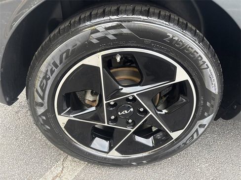 Certified 2024 Kia Soul EX image 21