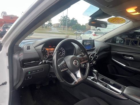 Used 2021 Nissan Sentra SR FWD image 13