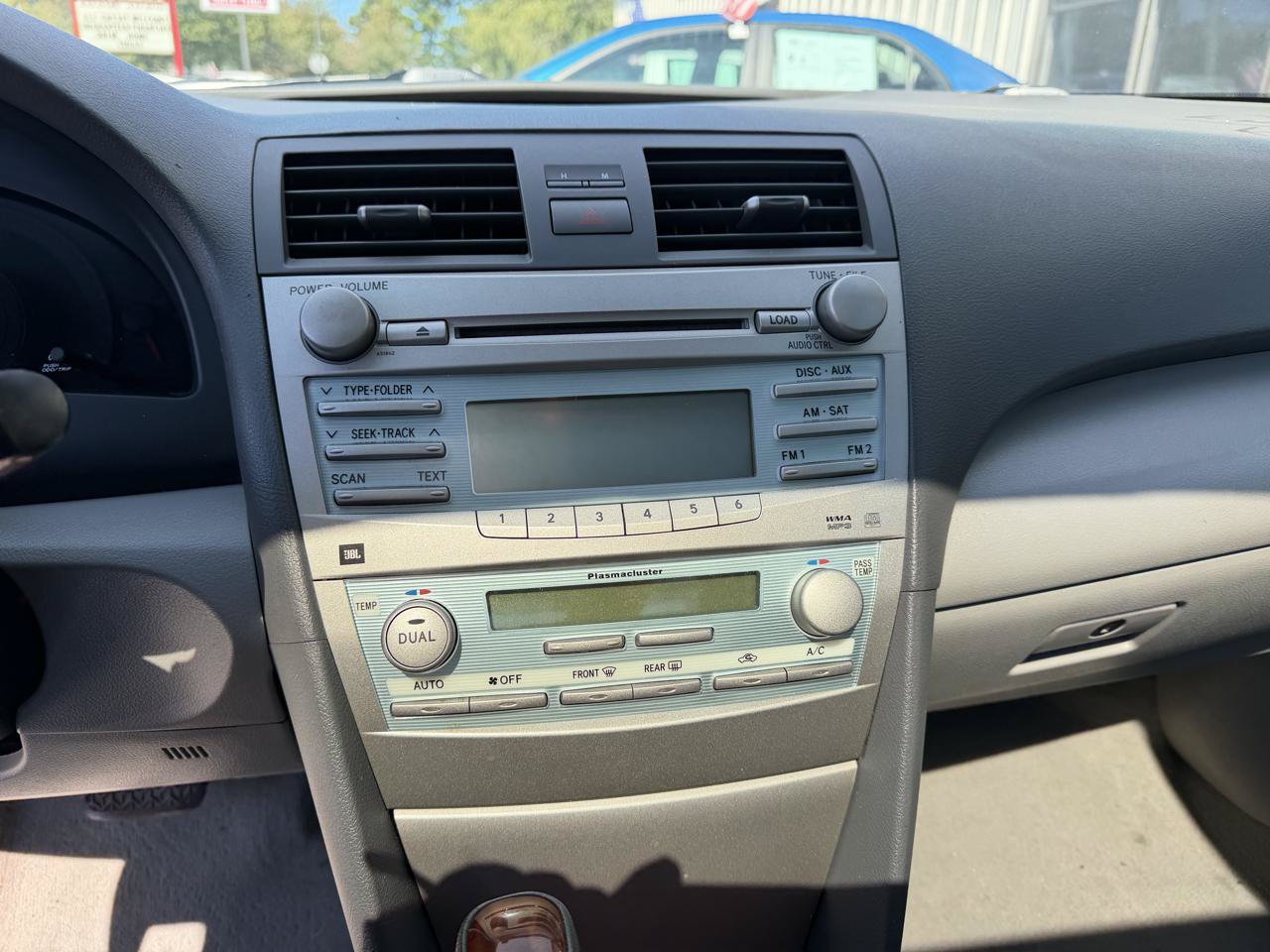 Used 2009 Toyota Camry XLE FWD image 13