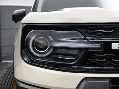 New 2025 Ford Bronco Sport Outer Banks w/ Outer Banks Tech Package+ AWD/4WD image 4