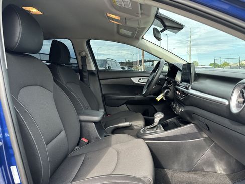 Certified 2024 Kia Forte LXS w/ LXS Technology Package FWD image 23